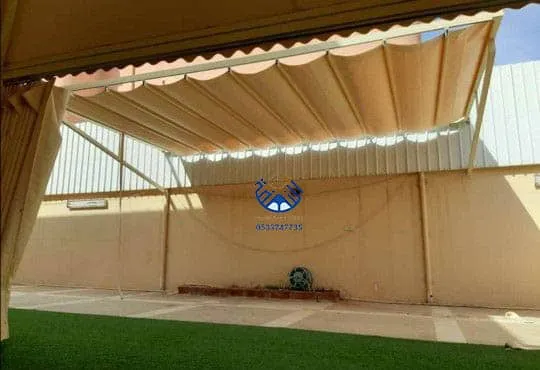 مظلة متحركة سحب يدوي